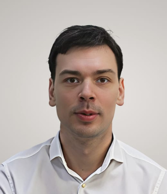 Анатолий Антипов