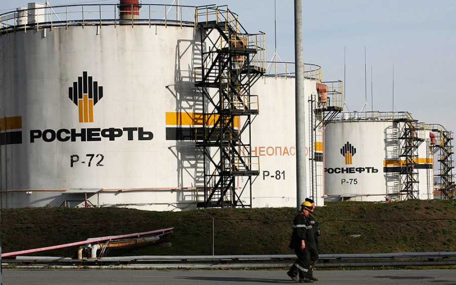 Крупные нефтяные компании России хотят ограничить миноритариям доступ к информации