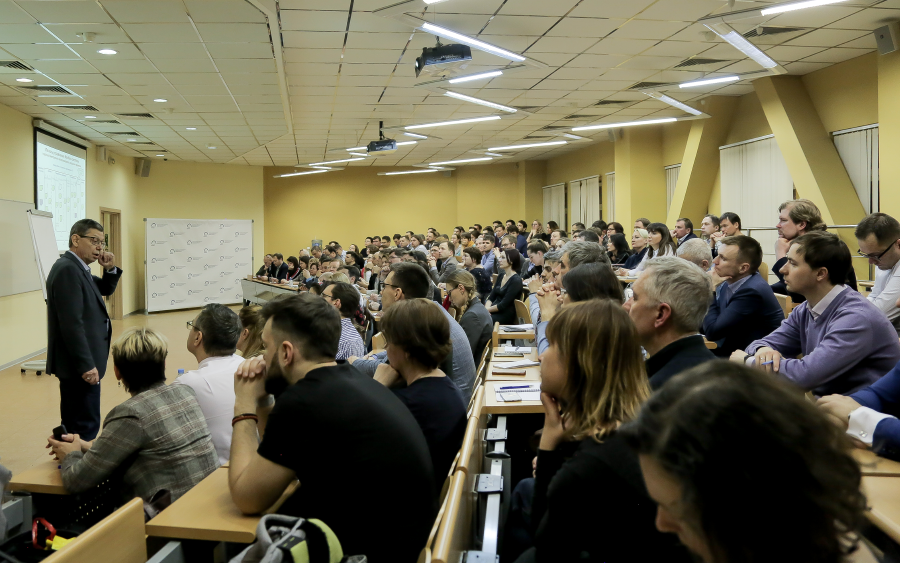 Мастер-класс Александра Сазановича открыл весеннюю серию мероприятий для слушателей и выпускников МВА/ЕМВА