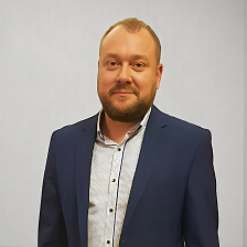 Артем Красавин