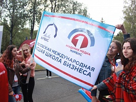 Участие студентов МИРБИС в Параде студенчества Москвы