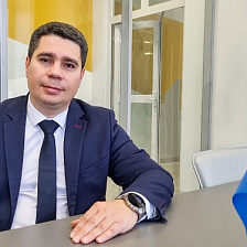 Денис Кочубей