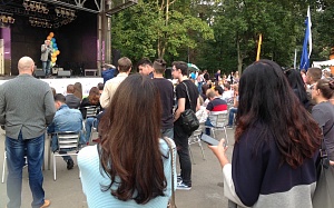 Преподаватели Института МИРБИС собрали сотни слушателей во время TED-выступлений на главной сцене Таганского парка